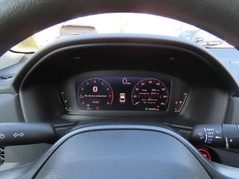 Certified 2025 Honda Accord LX image 22