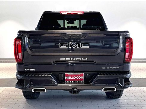 Used 2025 GMC Sierra 1500 Denali RWD image 9