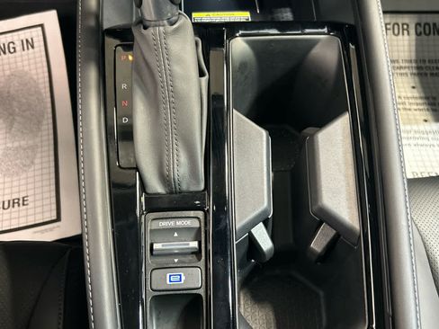Used 2024 Honda Accord Touring image 7