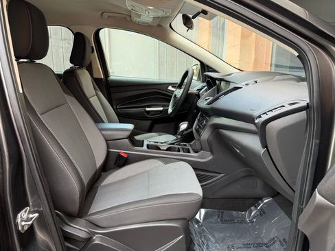 Used 2019 Ford Escape SE AWD/4WD image 17