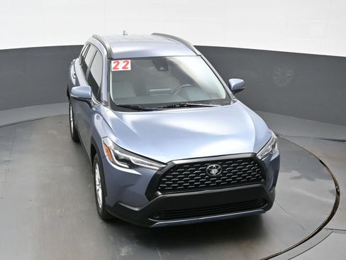 Used 2022 Toyota Corolla Cross LE FWD image 34