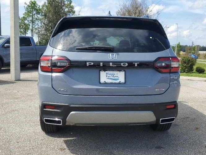 New 2026 Honda Pilot Elite image 5