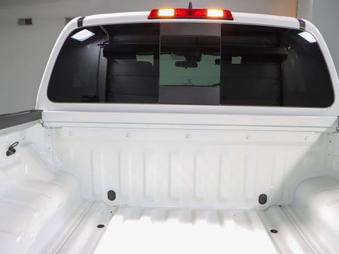 Used 2024 Nissan Frontier PRO-4X w/ Off-Road Protection Package image 30