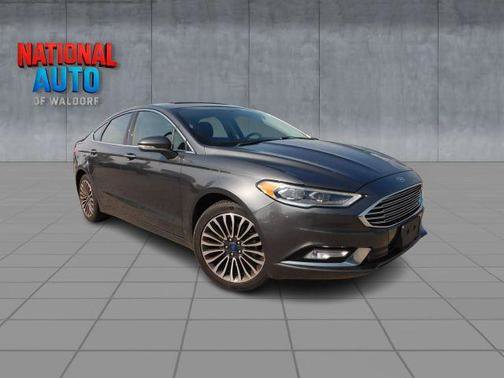 Used 2017 Ford Fusion SE w/ Equipment Group 202A AWD/4WD image 1
