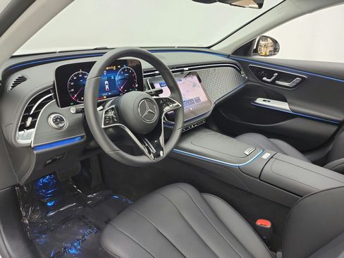 Used 2026 Mercedes-Benz E 450 4MATIC Sedan w/ Winter Package image 12