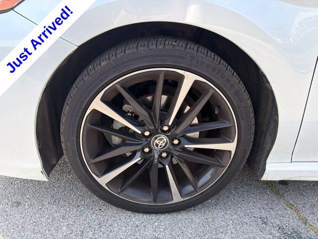 Used 2020 Toyota Camry XSE FWD image 10