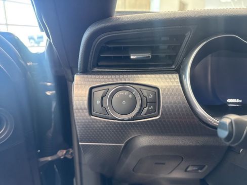 Used 2021 Ford Mustang GT Premium w/ GT Performance Package RWD image 9