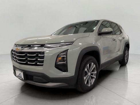 Used 2026 Chevrolet Equinox LT w/ Convenience Package II AWD/4WD image 12
