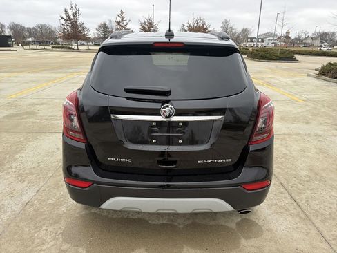 Used 2018 Buick Encore Essence image 28