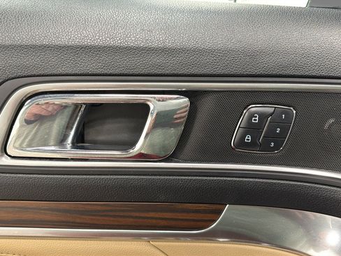 Used 2016 Ford Explorer Limited AWD/4WD image 16