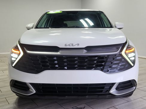 Used 2024 Kia Sportage LX FWD image 8