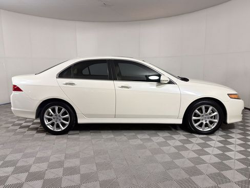 Used 2007 Acura TSX w/ Navigation FWD image 8