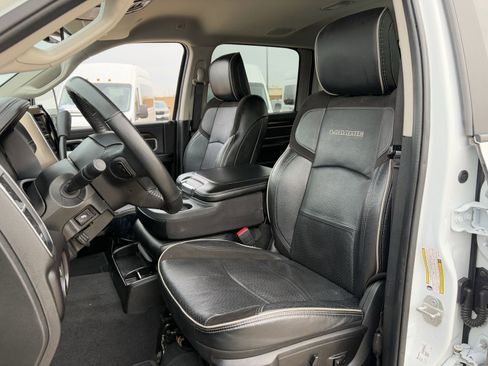 Used 2024 RAM 2500 Laramie image 25