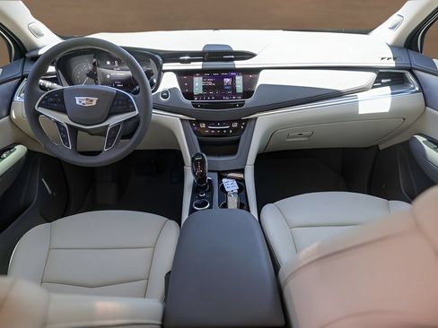Certified 2026 Cadillac XT5 Premium Luxury w/ Driver Assist Package FWD image 26