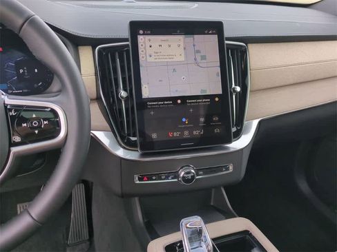 New 2026 Volvo XC90 B6 Plus image 20