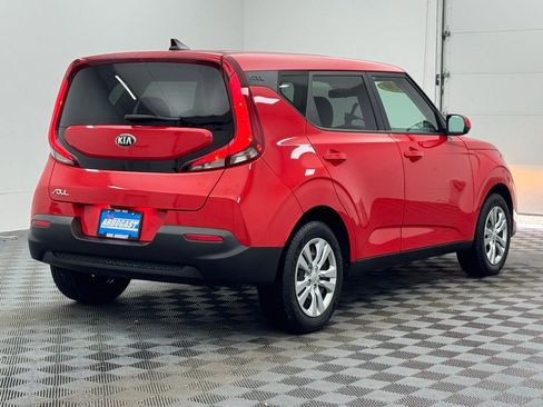 Used 2020 Kia Soul LX image 6