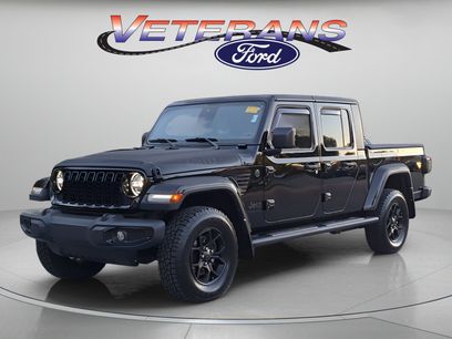 Used 2024 Jeep Gladiator Sport