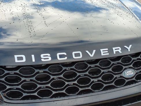 Used 2025 Land Rover Discovery Sport S image 12