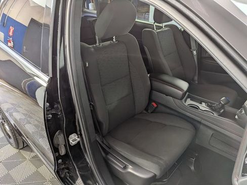 Used 2025 Dodge Durango GT AWD/4WD image 28