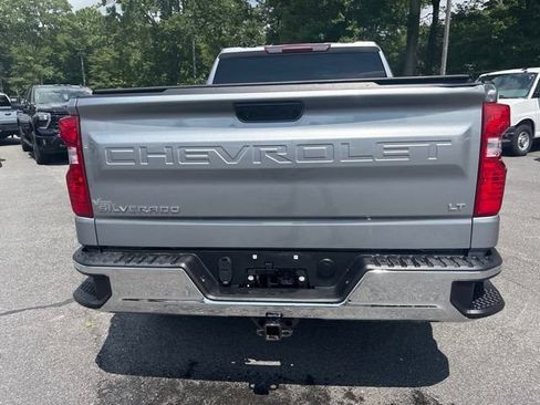 Used 2024 Chevrolet Silverado 1500 LT AWD/4WD image 6