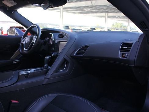 Used 2015 Chevrolet Corvette Z06 w/ 2LZ Preferred Equipment Group image 32