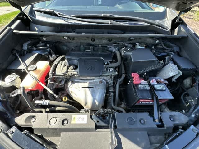 Used 2017 Toyota RAV4 LE AWD/4WD image 21