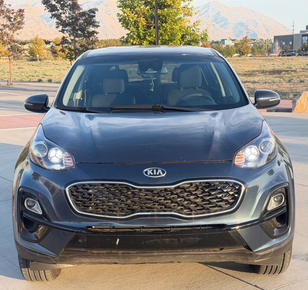 Used 2022 Kia Sportage LX w/ LX AWD Value Edition Package image 2