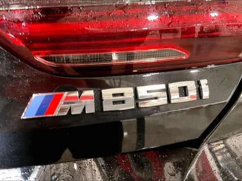 Used 2023 BMW M850i xDrive Coupe w/ M Sport Professional Package AWD/4WD image 9