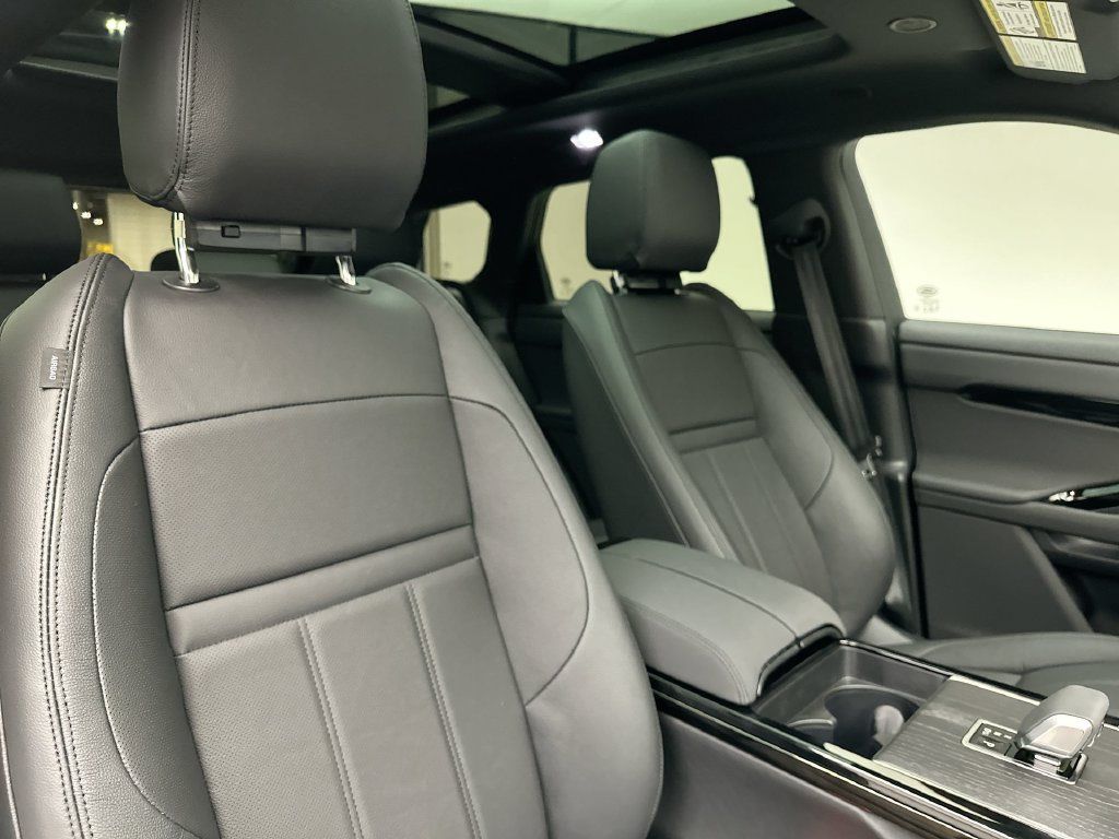 Certified 2026 Land Rover Range Rover Evoque S AWD/4WD image 6