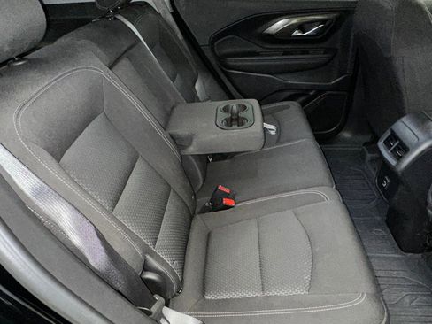 Certified 2022 GMC Terrain SLE w/ Driver Convenience Package image 30