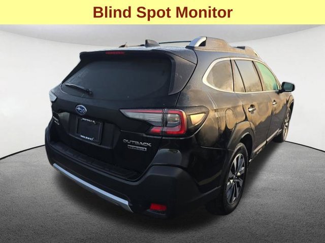Used 2024 Subaru Outback Touring AWD/4WD image 7