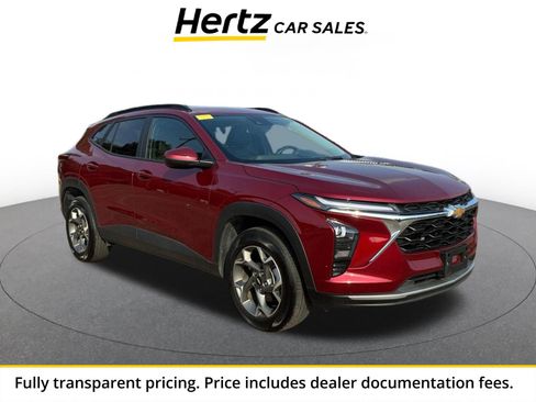 Used 2025 Chevrolet Trax LT w/ LT Convenience Package FWD image 1
