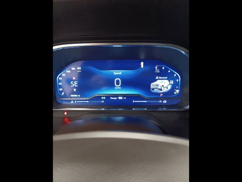 Used 2024 Chevrolet Tahoe Z71 w/ Luxury Package image 22