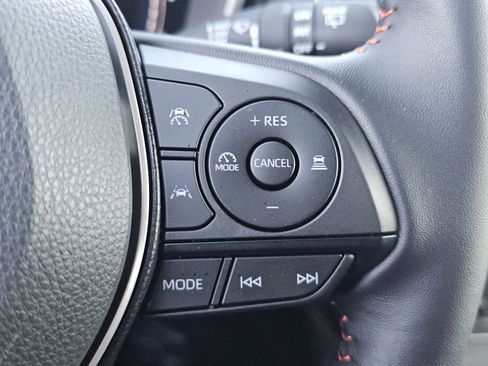 Used 2026 Toyota Corolla SE FWD image 12