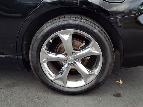 Used 2011 Toyota Venza w/ Premium Pkg #2 FWD image 5