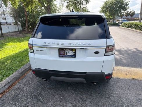 Used 2017 Land Rover Range Rover Sport SE image 5