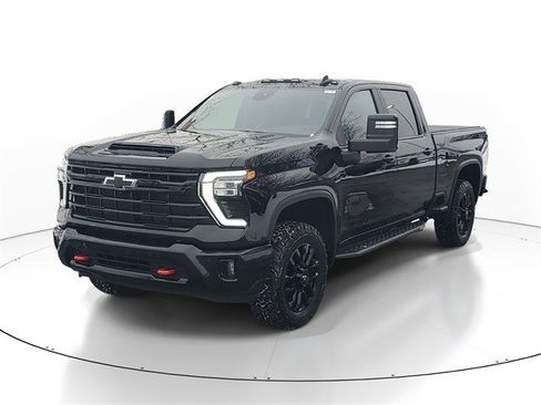 Certified 2025 Chevrolet Silverado 2500 LT w/ Trail Boss Package image 2