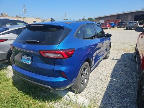 Used 2023 Ford Escape ST-Line w/ Tech Pack #1 FWD image 8