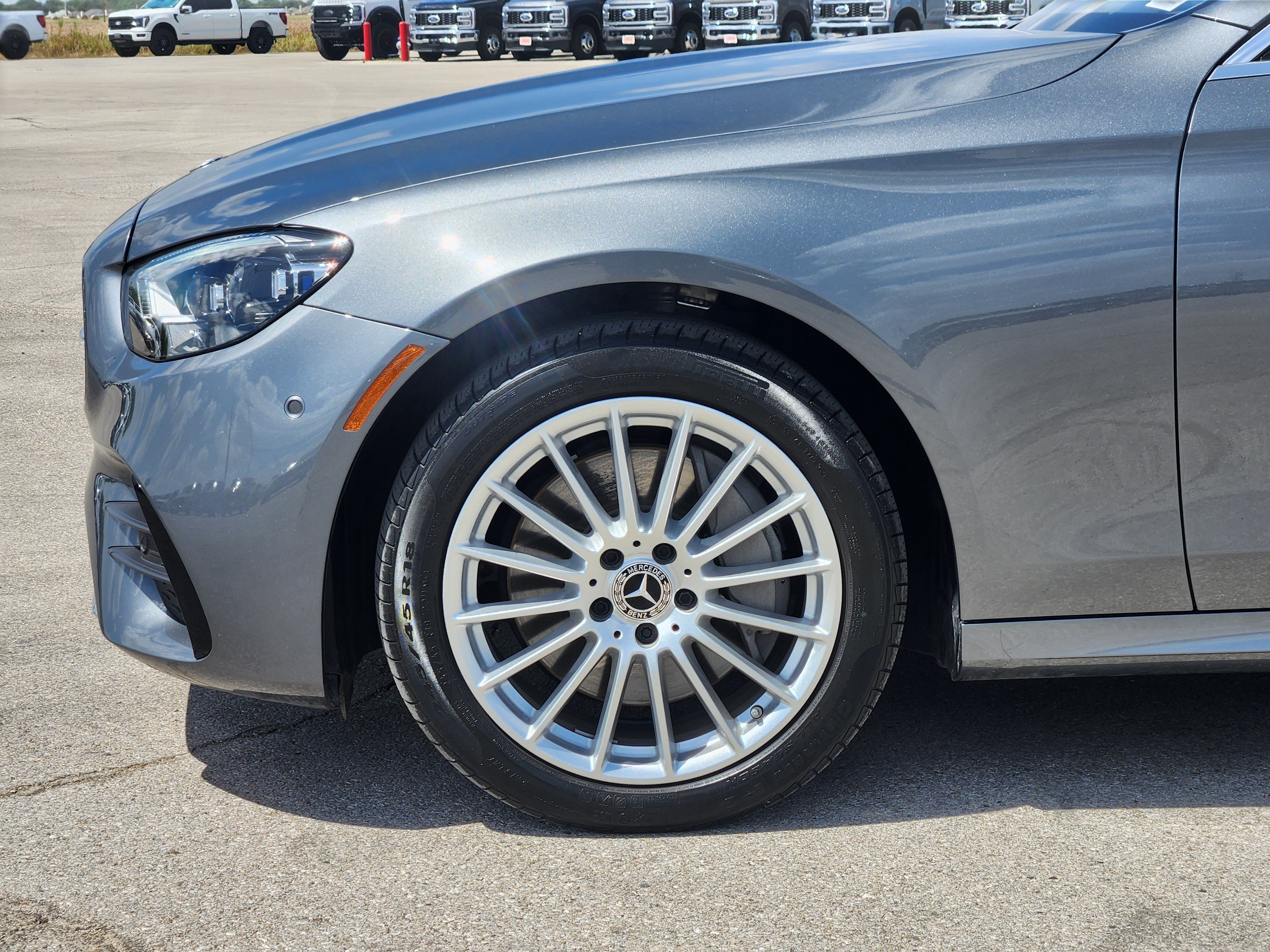 Used 2022 Mercedes-Benz E 350 Sedan image 9