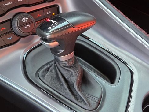 Used 2022 Dodge Challenger R/T Scat Pack RWD image 31