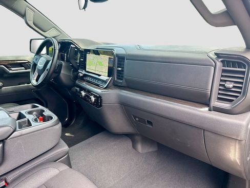 Used 2025 GMC Sierra 1500 Elevation AWD/4WD image 30