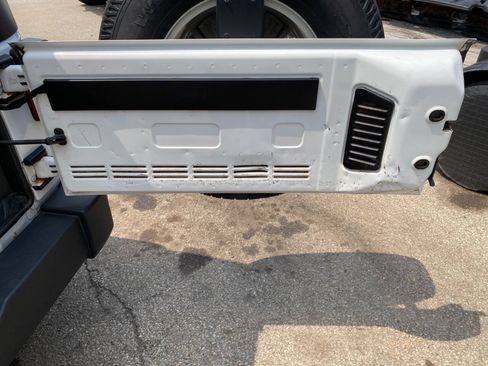 Used 2012 Jeep Wrangler Sport AWD/4WD image 35