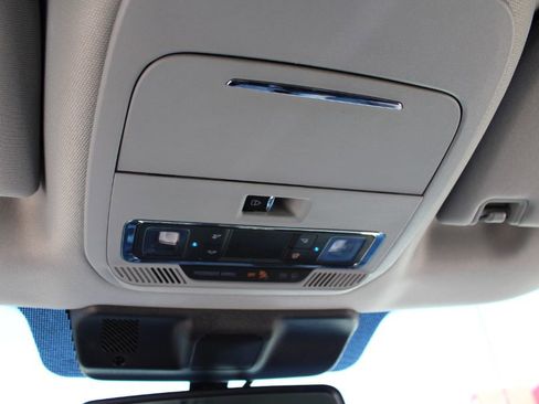 Used 2021 Ford F150 Lariat w/ Equipment Group 502A High image 20