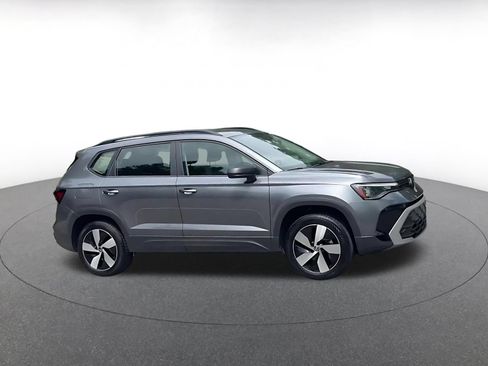 Used 2026 Volkswagen Taos S AWD/4WD image 2