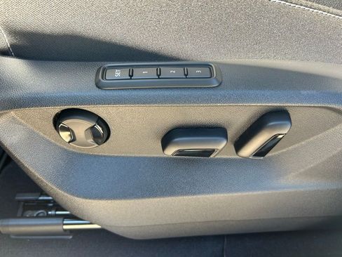 New 2026 Volkswagen Atlas Cross Sport SEL R-Line image 57