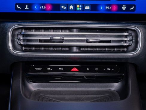 New 2026 Mercedes-Benz CLA 250+ image 22