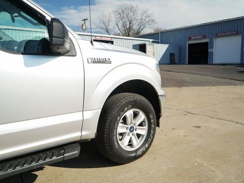 Used 2019 Ford F150 XLT image 12