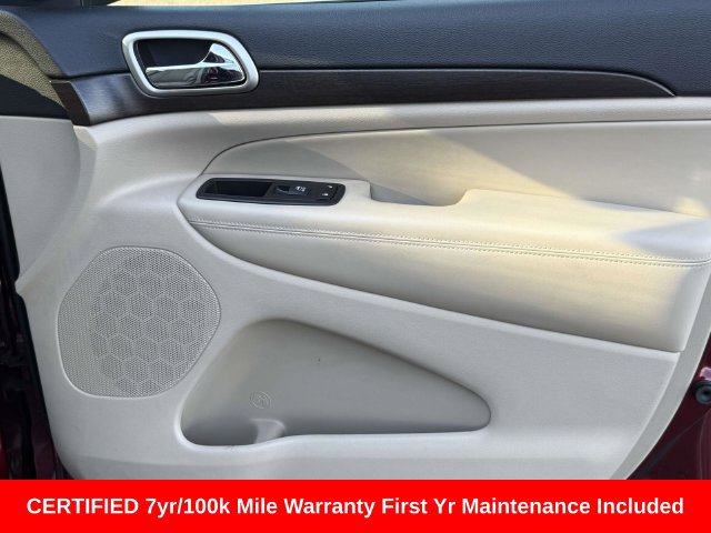 Used 2017 Jeep Grand Cherokee Laredo w/ Quick Order Package 23E AWD/4WD image 8