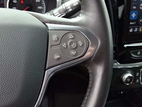 Used 2021 Chevrolet Traverse LT AWD/4WD image 22