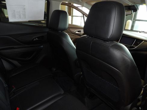 Used 2019 Buick Encore Preferred FWD image 16
